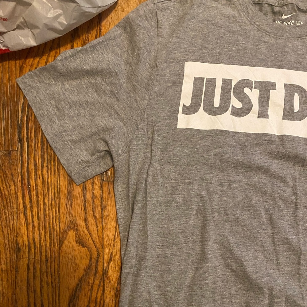 Brand new Nike t shirt